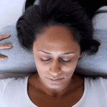 Charger l'image dans la galerie, Demi-lune Somnia en mousse mémoire