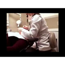 Load image into Gallery viewer, Posiflex chair with articulated elbow rest
