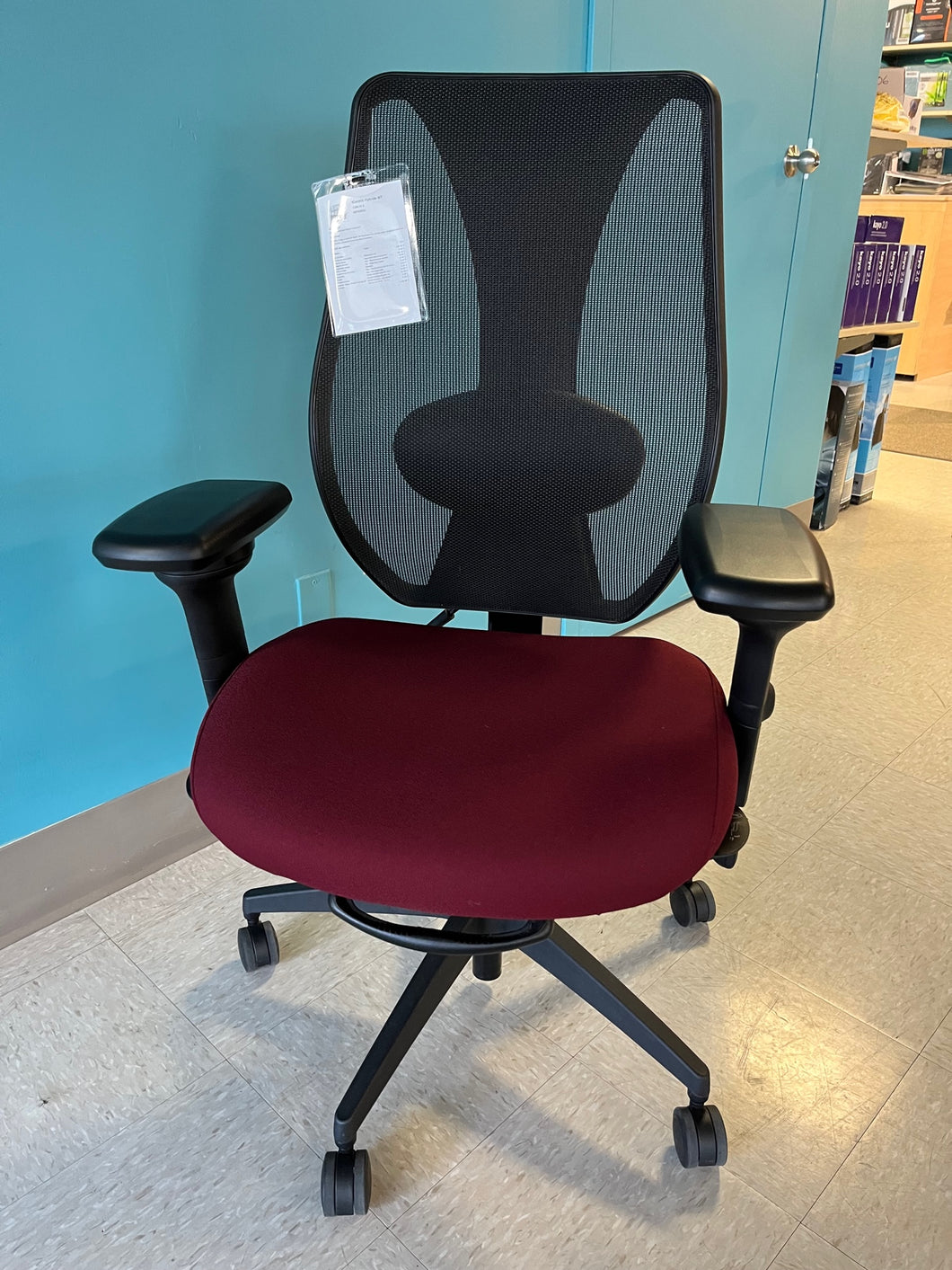 TCentric Hybrid ergonomic chair