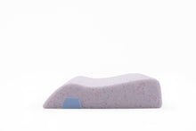 Load image into Gallery viewer, Somnia 03 pillow for back sleepers
